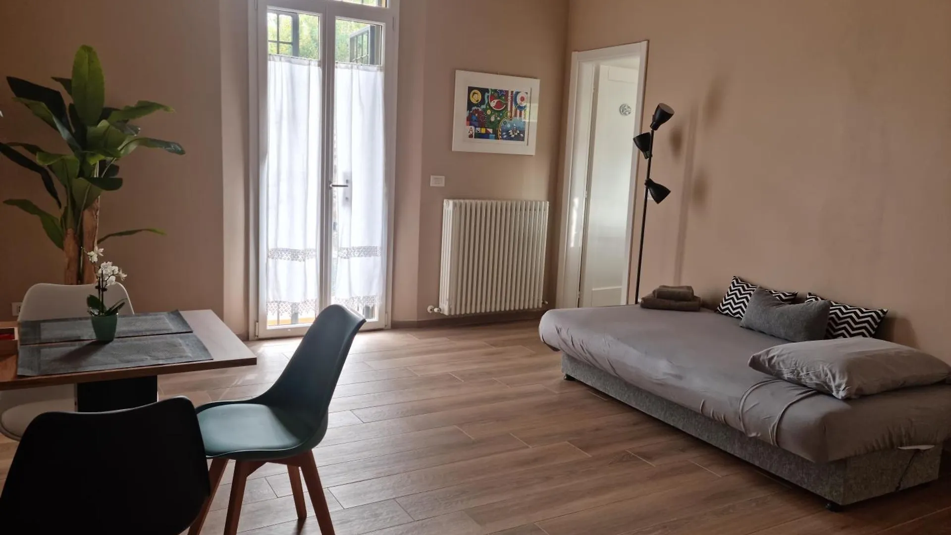Alemanni54 - Apartment Bologna 0*,  Italia